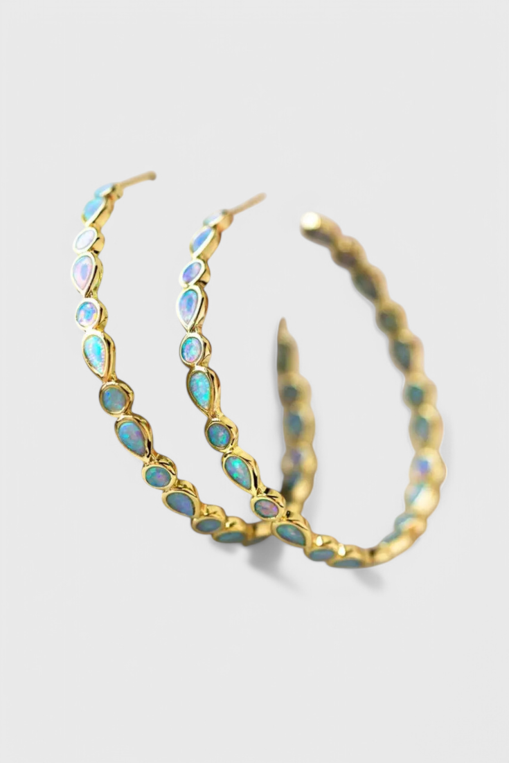 Pendientes Vintage de Ópalo Azul Elegancia Soñadora