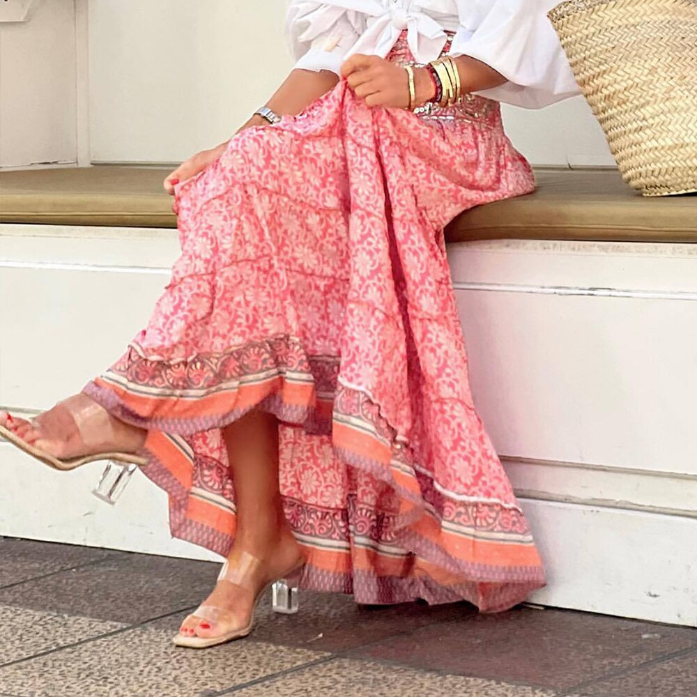 Falda larga con estampado floral y cintura alta