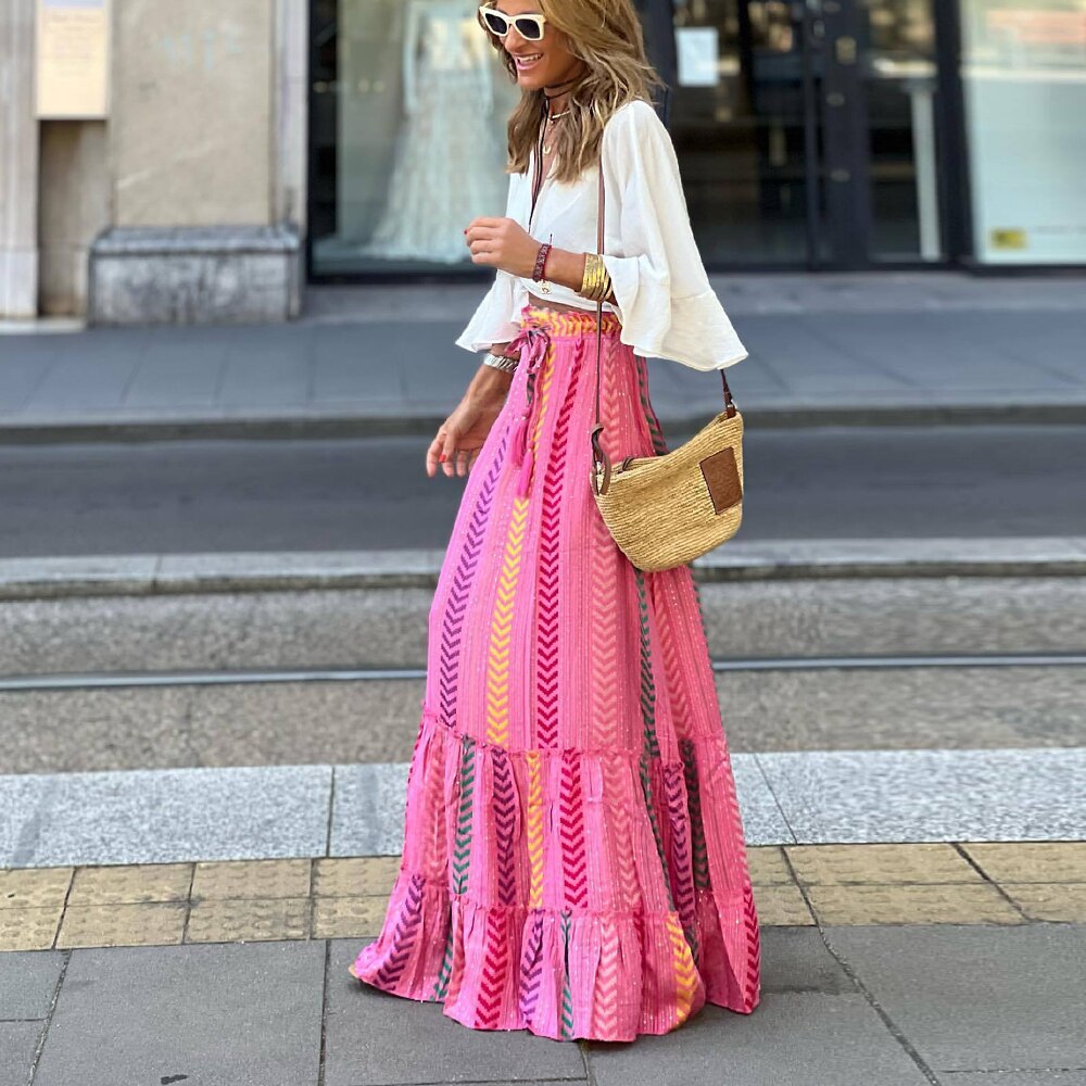 Falda larga con estampado floral y cintura alta